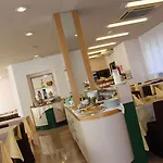 Emma Hotel