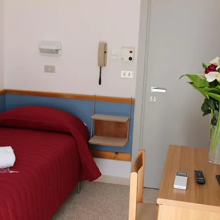 Emma Hotel 3*