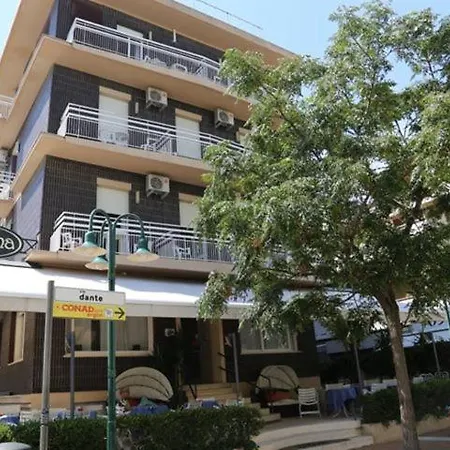 Emma Hotel